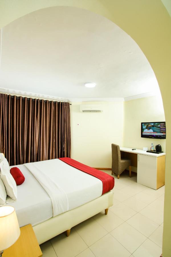 Chateux De Atlantique Hotel Aliayabiagba Экстерьер фото
